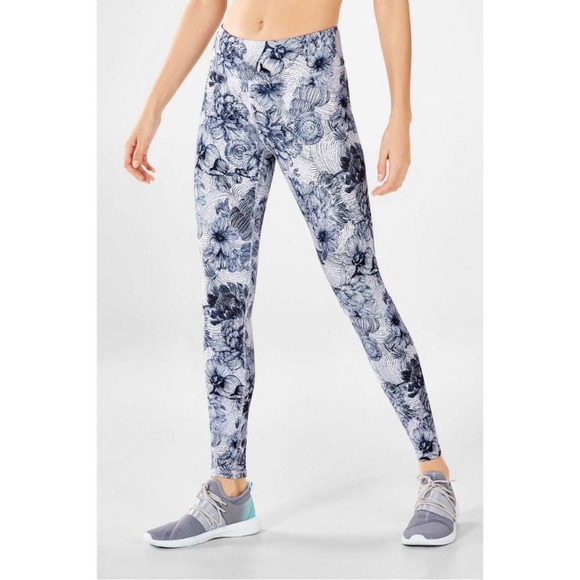 FABLETICS Salar Powerhold PALISADES Blue & White Floral Leggings Sz XS S - Picture 3 of 16